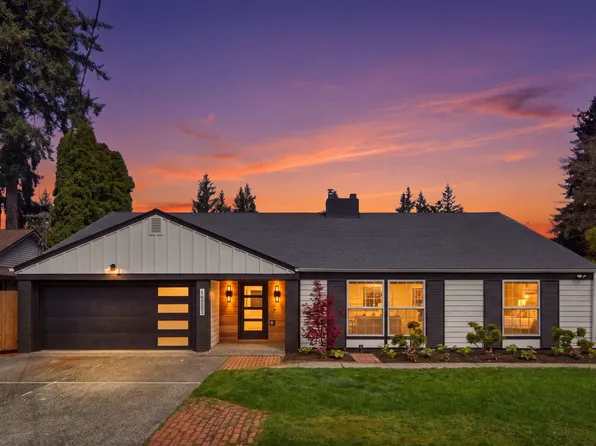 16432 NE 18th St, Bellevue, WA 98008