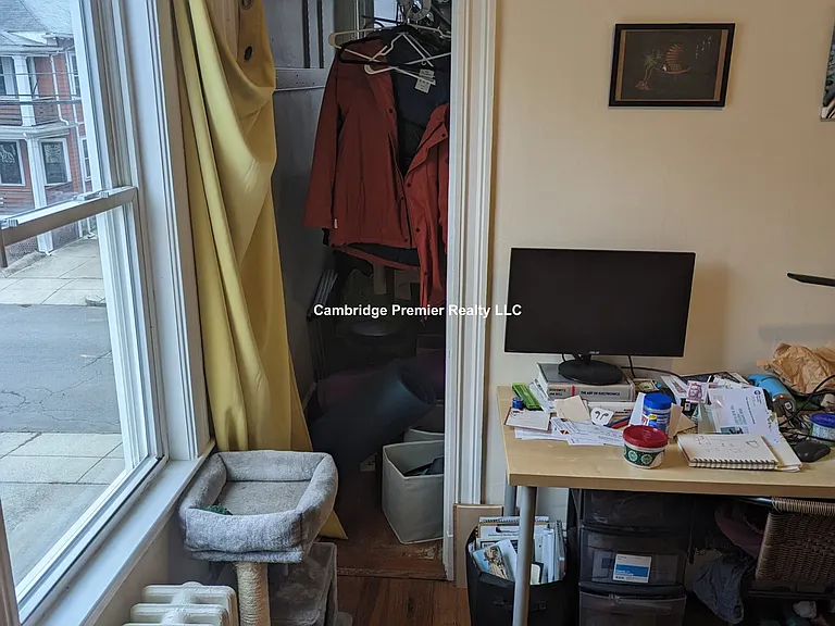 44 Easton St #2E — Photo 7