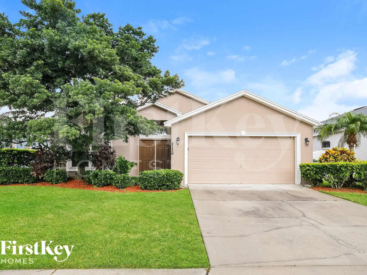 3 bed, 2.0 bath, 1567 sqft, $2,160 — Photo 1