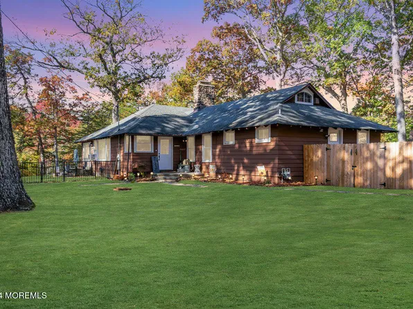 180 CASTRO STREET, BROWNS MILLS, NJ 08015