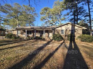 2367 Graysville Rd, Ringgold, GA 30736