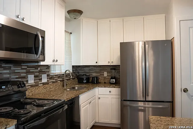 8402 Cimarron Dr — Photo 15
