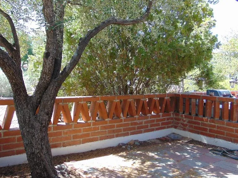 321 S Paseo Cerro #B — Photo 2