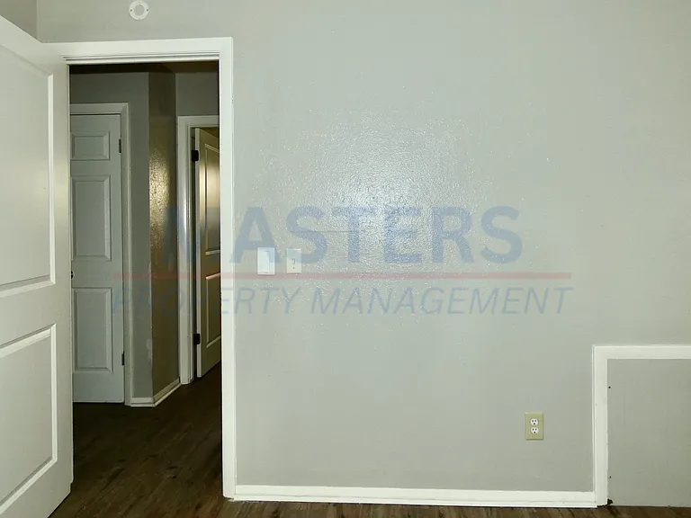 5765 Steffens Ave — Photo 22