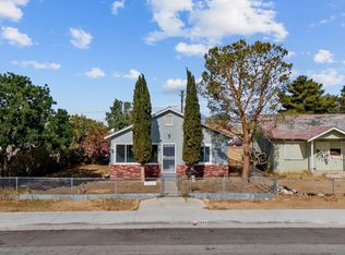 15943 M St, Mojave, CA 93501