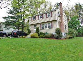 11 Spruce Hill Rd, Burlington, MA 01803