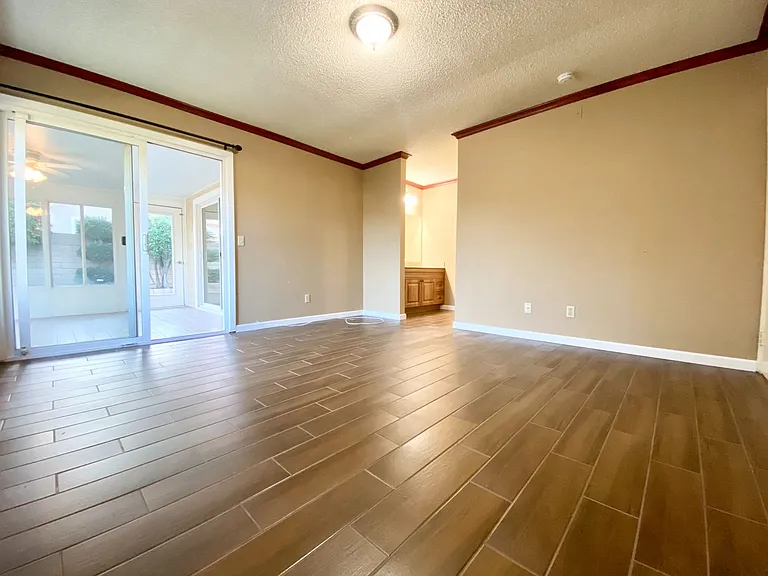 23527 Gold Nugget Ave — Photo 11