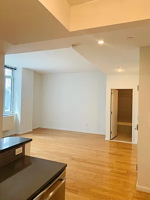 Rented by Algin Management | media 12