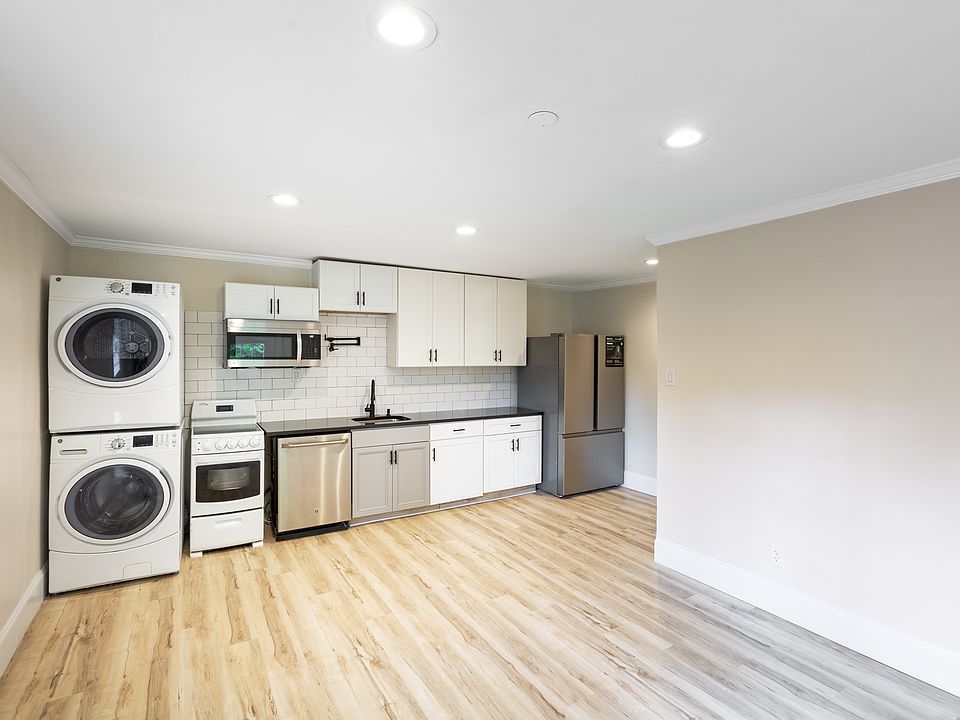 1st image of 11439 Scotland Ln #C