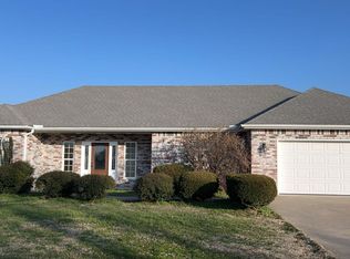 607 Howard Loop, Grove, OK 74344