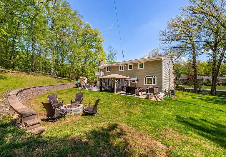 681 Glendale Rd — Photo 33