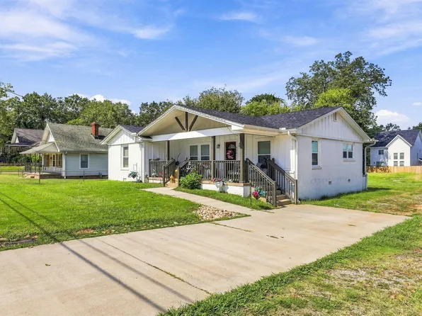 315 Arlington Rd, Greer, SC 29651