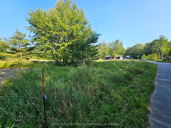 3rd image of 1006 Bowyers Beach Rd