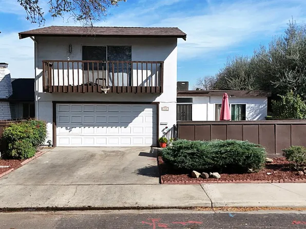 300 Los Verdes Ct, Modesto, CA 95354