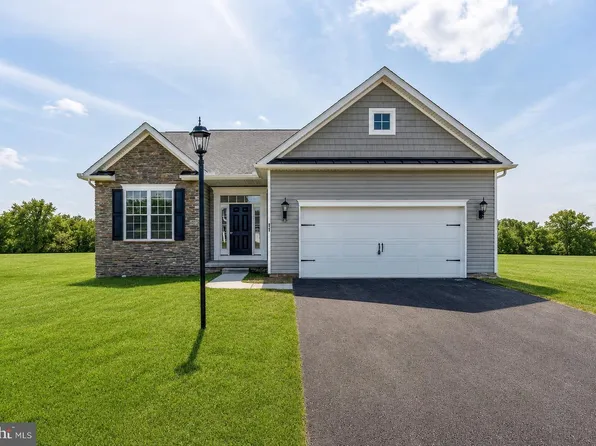 2658 Victorian Dr Lot 76, Dover, PA 17315