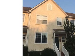 111 Richards Ln, Newark, DE 19711