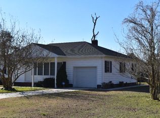 6369 Circle Dr, Chincoteague Island, VA 23336