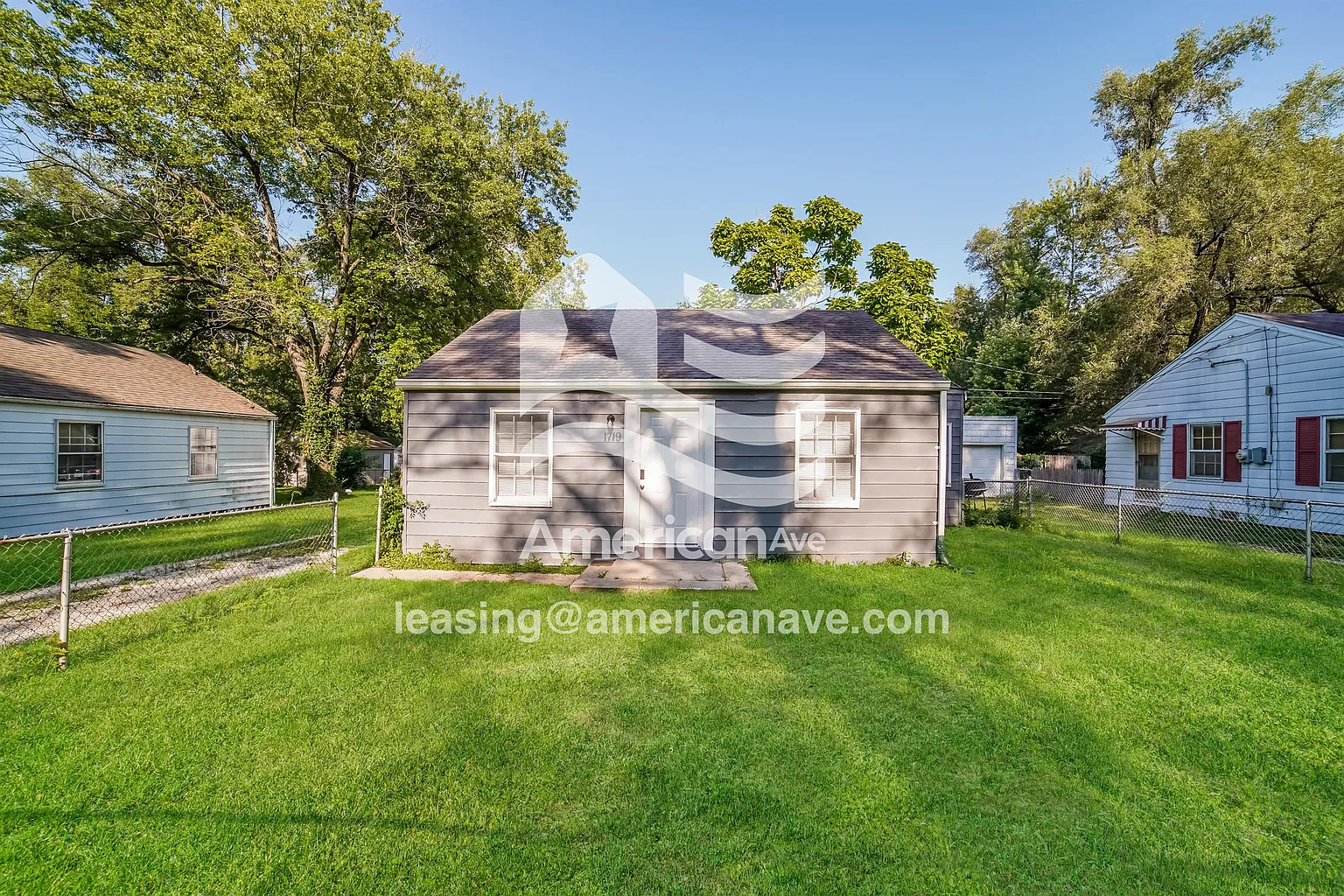 1719 N Bourland Ave photo 1