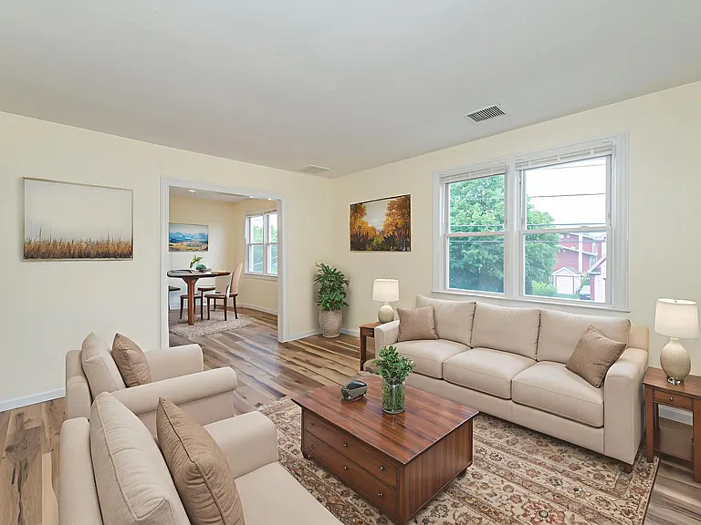 166 Speer Ave #2 — Photo 5