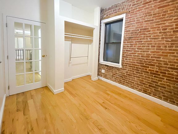 2nd image of 435 W 54th St #1ADX