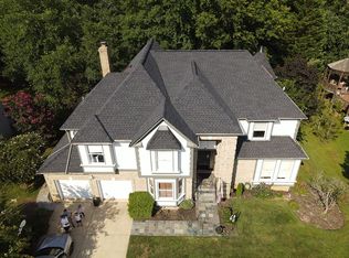 5518 Ashleigh Rd, Fairfax, VA 22030