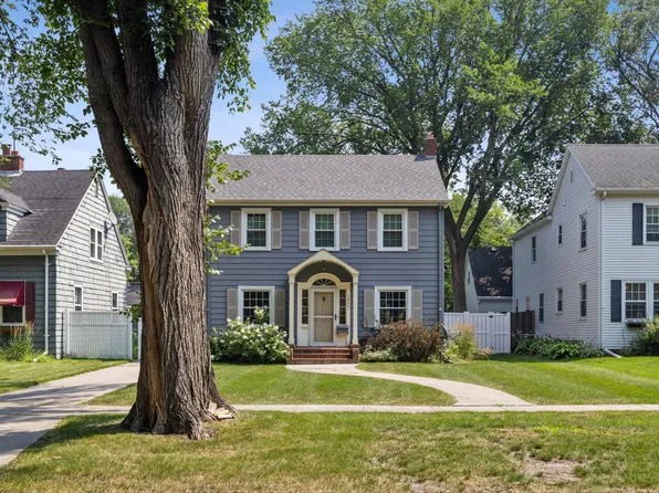 1257 4th St N, Fargo, ND 58102