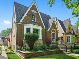 3010 Wisconsin Ave, Berwyn, IL 60402