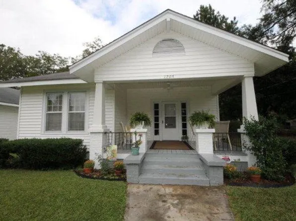 1203 E Holly St, Goldsboro, NC 27530