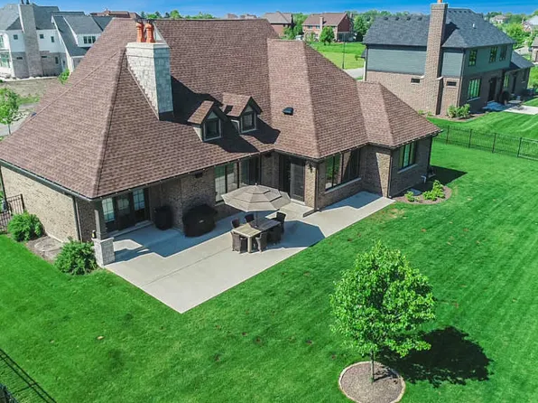 14400 W Iz Brook Dr, Homer Glen, IL 60491