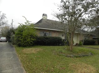 5045 Heritage Dr, Baton Rouge, LA 70808
