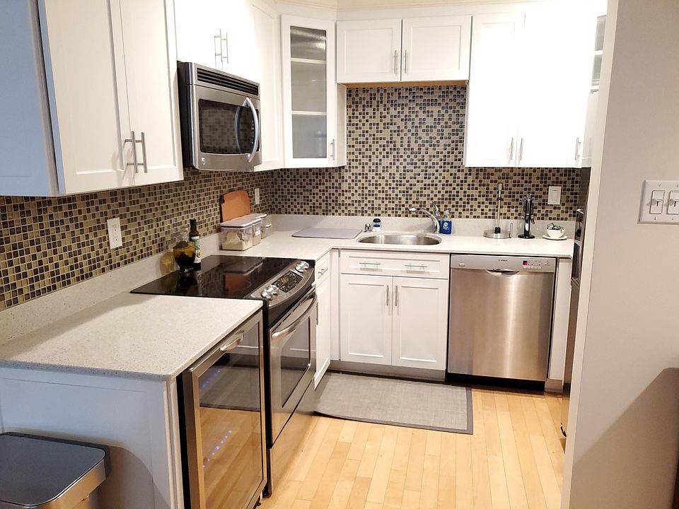 1st image of 300 Lake Marina Ave #332