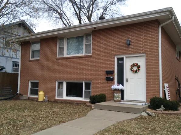 1210 S 25th St #1, Lincoln, NE 68502
