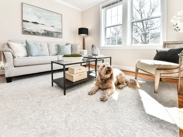 Manor House Apartments