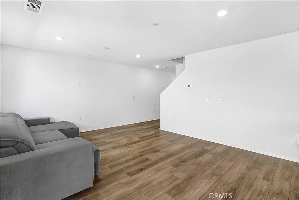 3 bed, 1567 sqft, $3,000 — Photo 4