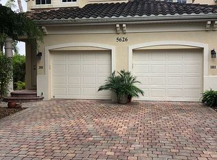 5626 Cape Harbour Dr APT 101, Cape Coral, FL 33914