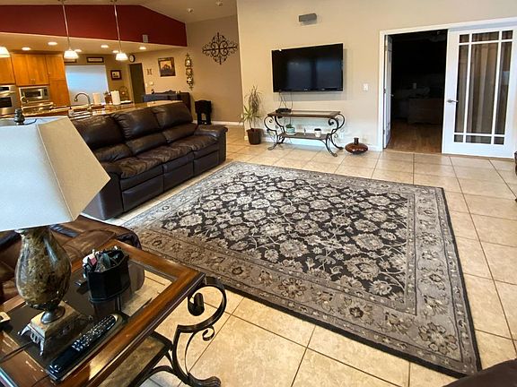 4th image of 460 Brockman Dr