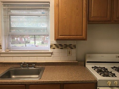 1st image of 5124 Van Loon St