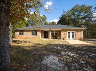 5877 Stacy Ln, Crestview, FL 32536