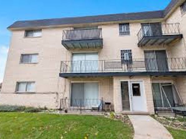 4654-4658 W 79th St #4654-2E