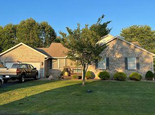 287 Muriel Dr, Scottsburg, IN 47170