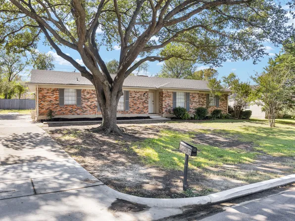 3170 Golfing Green Dr, Farmers Branch, TX 75234