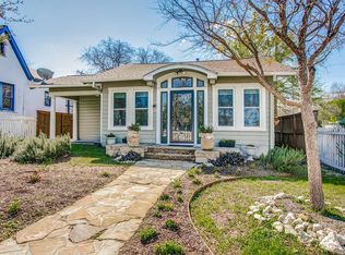 500 Queen Anne Ct, San Antonio, TX 78209