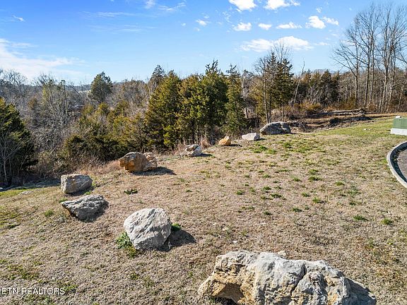 5th image of 7833 Lake Mountain Ln