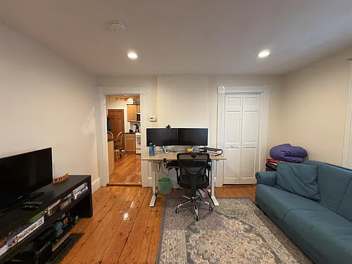 40 Chester St #1R Photo 1
