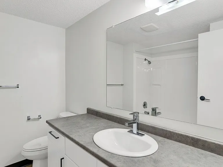 280 Cypress St #209 — Photo 11