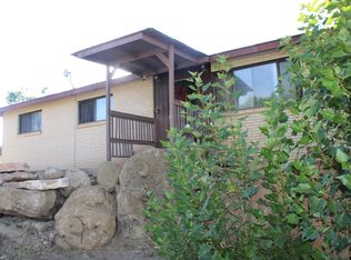 442 12th St, Evanston, WY 82930