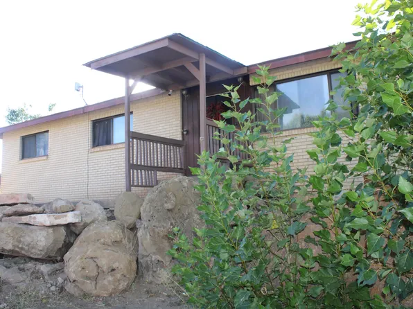 442 12th St, Evanston, WY 82930