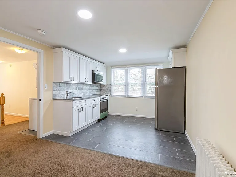 11 Deauville Pkwy — Photo 7