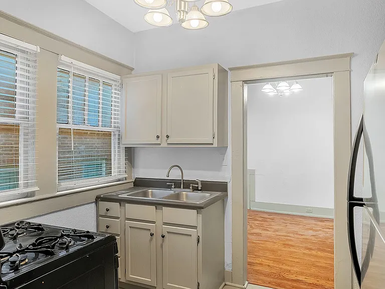 Highland Court II Apartments — Photo 15