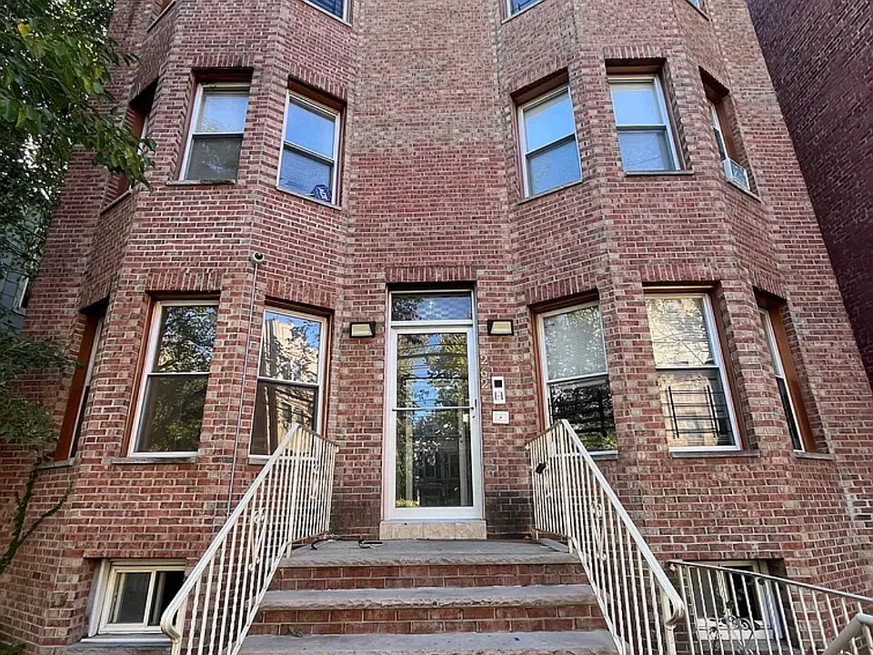 262 Bergen Ave #101L